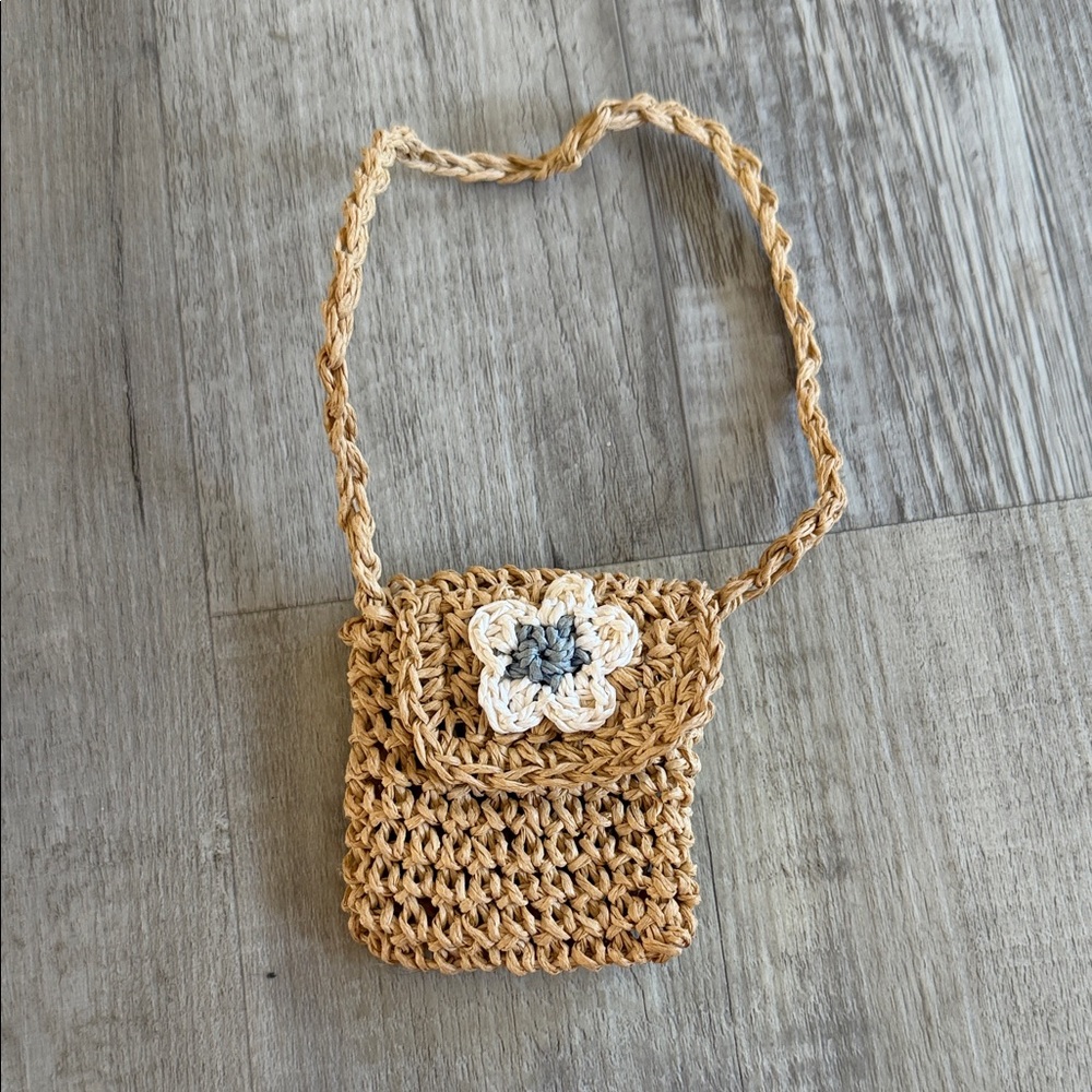American girl doll straw crossbody bag with periwinkle flower